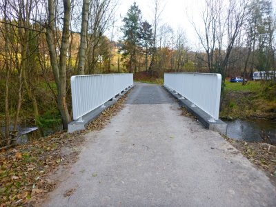 Wyremontowany most na potokiem Malinka